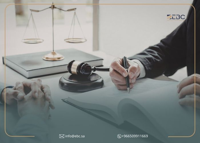 مستشار قانوني